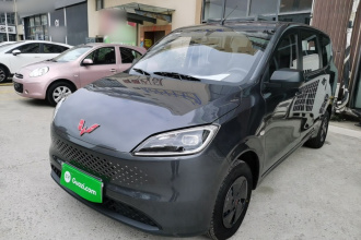五菱汽车 五菱宏光新能源 2025款 增程式混动 50KM 舒适型