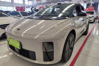 理想汽车 理想i6 2025款 两驱标准版