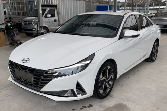 现代 伊兰特 2022款 1.5L CVT GLX精英版