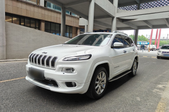 Jeep 自由光 2017款 2.4L 专业智能版