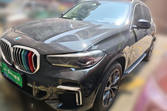 宝马X5 2022款 xDrive 30Li M运动套装