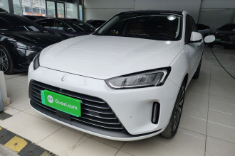 鸿蒙智行 问界M5 2022款 增程四驱旗舰版