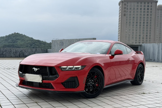 福特 Mustang 2024款 2.3T EcoBoost 硬顶性能版