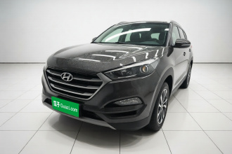 现代 途胜 2015款 1.6T 双离合两驱智能型