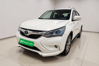 比亚迪 宋 2016款 盖世版 1.5TI 手动精英型