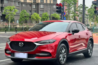 马自达CX-4 2020款 2.0L 自动两驱蓝天探索版