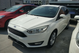 福特 福克斯 2017款 两厢 1.6L 自动舒适型智行版