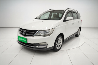 宝骏730 2016款 1.5L 手动舒适型 7座 国V