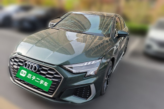 奥迪A3 2023款 改款 A3L Limousine 35 TFSI 时尚运动型