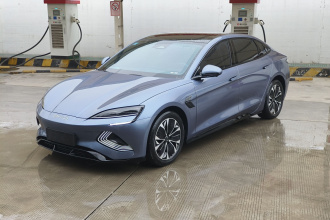 比亚迪 海豹 2023款 冠军版 550km 精英型