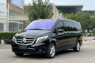 奔驰 威霆 2020款 2.0T 商务版 7座