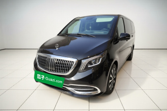 奔驰 威霆 2023款 2.0T 精英版 7座