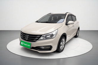 宝骏310 2016款 1.2L 手动豪华型