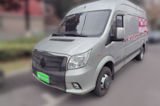 福田 图雅诺 2024款 吉象厢货 2.5T手动 加长轴中顶 后双胎3座