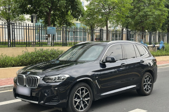 宝马X3 2022款 改款 xDrive25i M运动套装