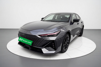 长安UNI-V 2022款 1.5T 尊贵型