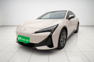 ARCFOX极狐 极狐 阿尔法S5 2024款 560PRO 185kW