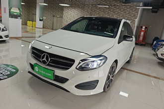 奔驰B级 2015款 B 200 豪华型
