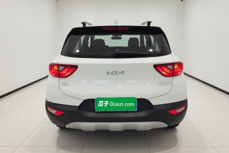 Kia PEGAS фото 5