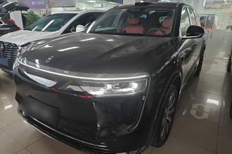 鸿蒙智行 问界M8 2025款 增程 Max版 37kWh 5座版 (192线激光雷达）