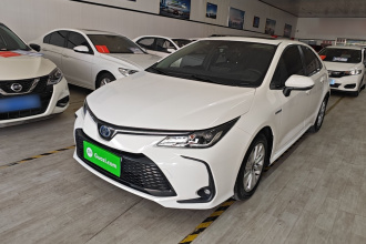 丰田 卡罗拉 2023款 1.8L 智能电混双擎 精英版