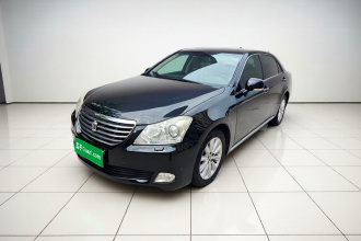 丰田 皇冠 2010款 2.5L Royal 真皮天窗导航版