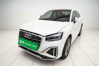 奥迪Q2L 2022款 35 TFSI 时尚动感型