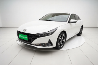现代 伊兰特 2021款 1.5L CVT LUX尊贵版