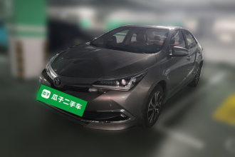 丰田 卡罗拉 2016款 双擎 1.8L E-CVT领先版