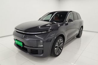 理想汽车 理想L8 2025款 Ultra 智能焕新版