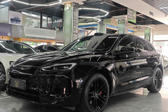 鸿蒙智行 问界M5 2025款 增程 Ultra 后驱版