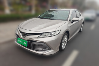 丰田 凯美瑞 2019款 改款 2.0G 豪华版