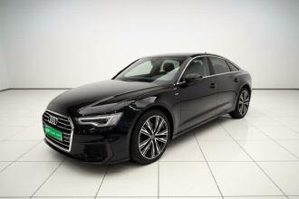 奥迪A6L 2021款 45 TFSI quattro 臻选动感型