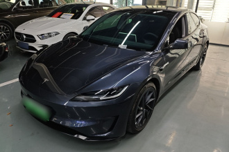 特斯拉 Model 3 2025款 高性能全轮驱动版
