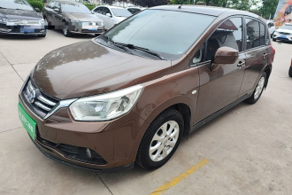 启辰R50 2016款 1.6L 自动精英版