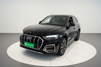 奥迪Q5L 2022款 40T 豪华致雅型