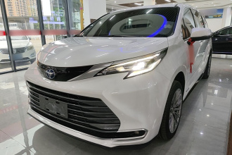 丰田 赛那SIENNA 2021款 2.5L混动 尊贵版