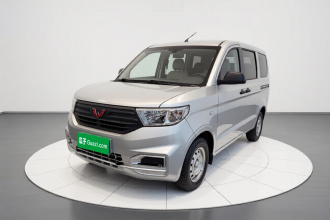 五菱汽车 五菱宏光V 2021款 1.5L劲取版LAR