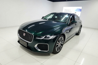 捷豹XFL 2023款 XFL 2.0T P250 两驱尊享豪华版