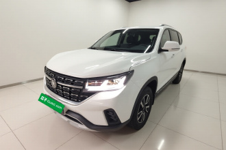 东风风行 风行T5 2022款 盛世款 1.6L 手动筑梦版五座