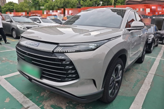 比亚迪 护卫舰07 2023款 DM-i 100KM 尊贵型