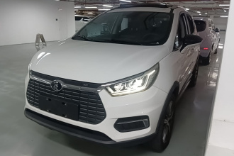 比亚迪 元新能源 2019款 EV535 高能领航版