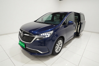 别克GL8 2020款 Avenir艾维亚 四座尊礼版