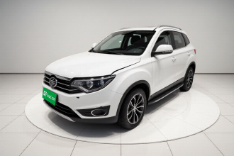 一汽 森雅R7 2016款 1.6L 手动豪华型