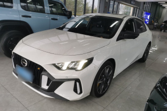 广汽传祺 影豹 2023款 270T DCT J16版