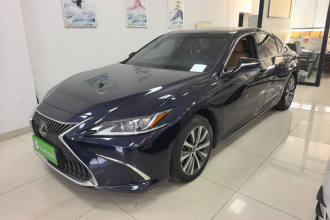 雷克萨斯ES 2020款 200 卓越版