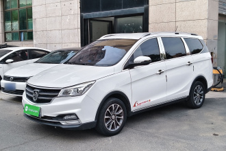 宝骏730 2019款 1.5T CVT时尚型 7座 国VI