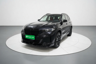 宝马X5 2023款 xDrive 30Li 尊享型M运动曜夜套装