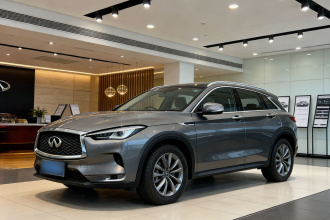 英菲尼迪QX50 2020款 2.0T 两驱时尚版