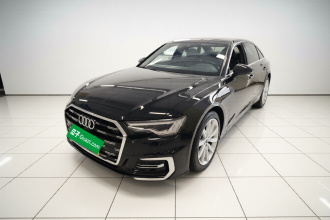 奥迪A6L 2023款 改款 45 TFSI 臻选动感型